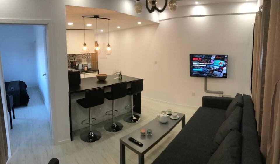 Papadavid Apartments Pafos Zewnętrze zdjęcie